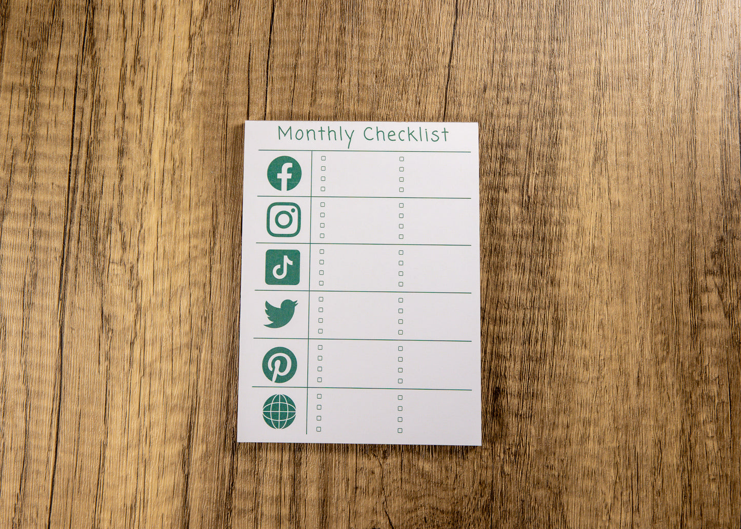 Social Media Monthly Checklist (Travel Size)